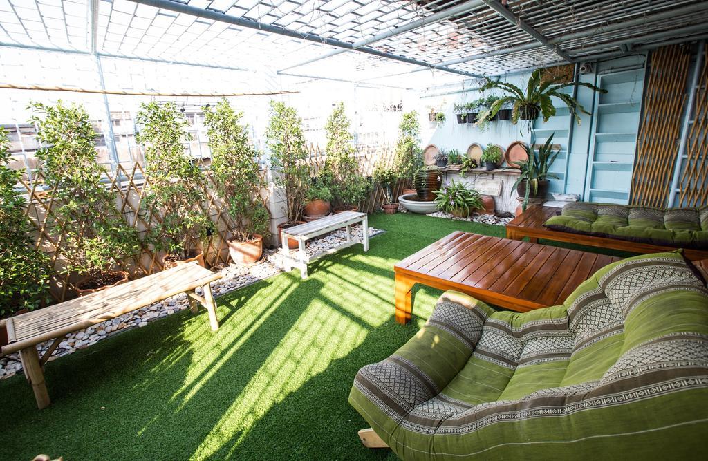 All In One Hostel Банкок Екстериор снимка