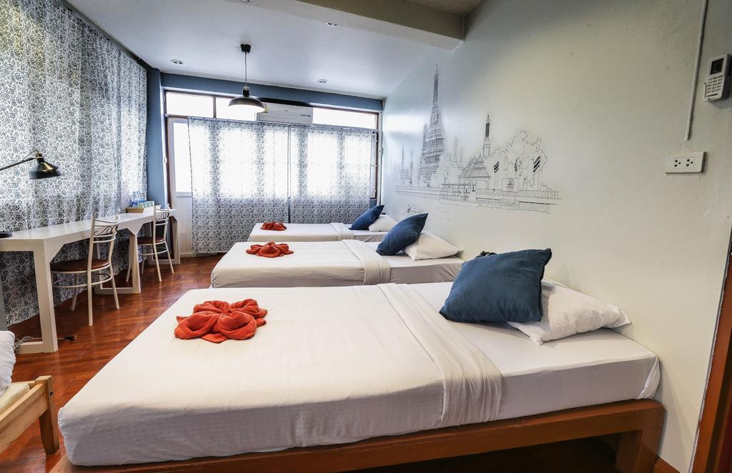 All In One Hostel Банкок Стая снимка